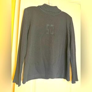 ST JOHN SPORT Marie Gray Black Santana Knit "SJ" Logo Turtleneck Sweater Size M